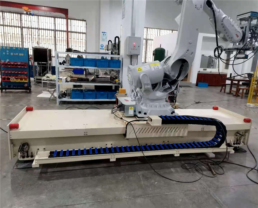 机器人地轨价格多少钱一米？机器人地轨制造商?交期货期哪家好？