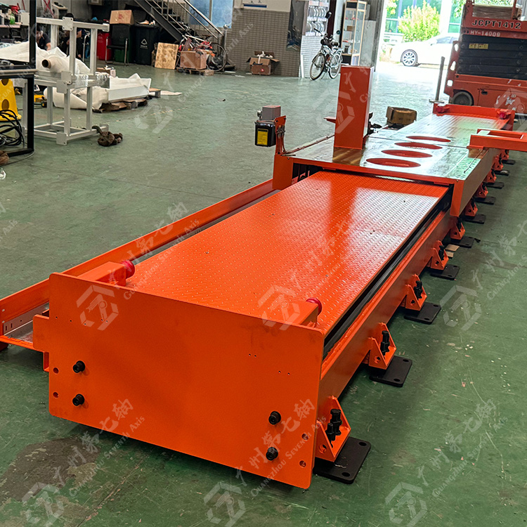 Q2系列—花钢板机器人行走外部轴